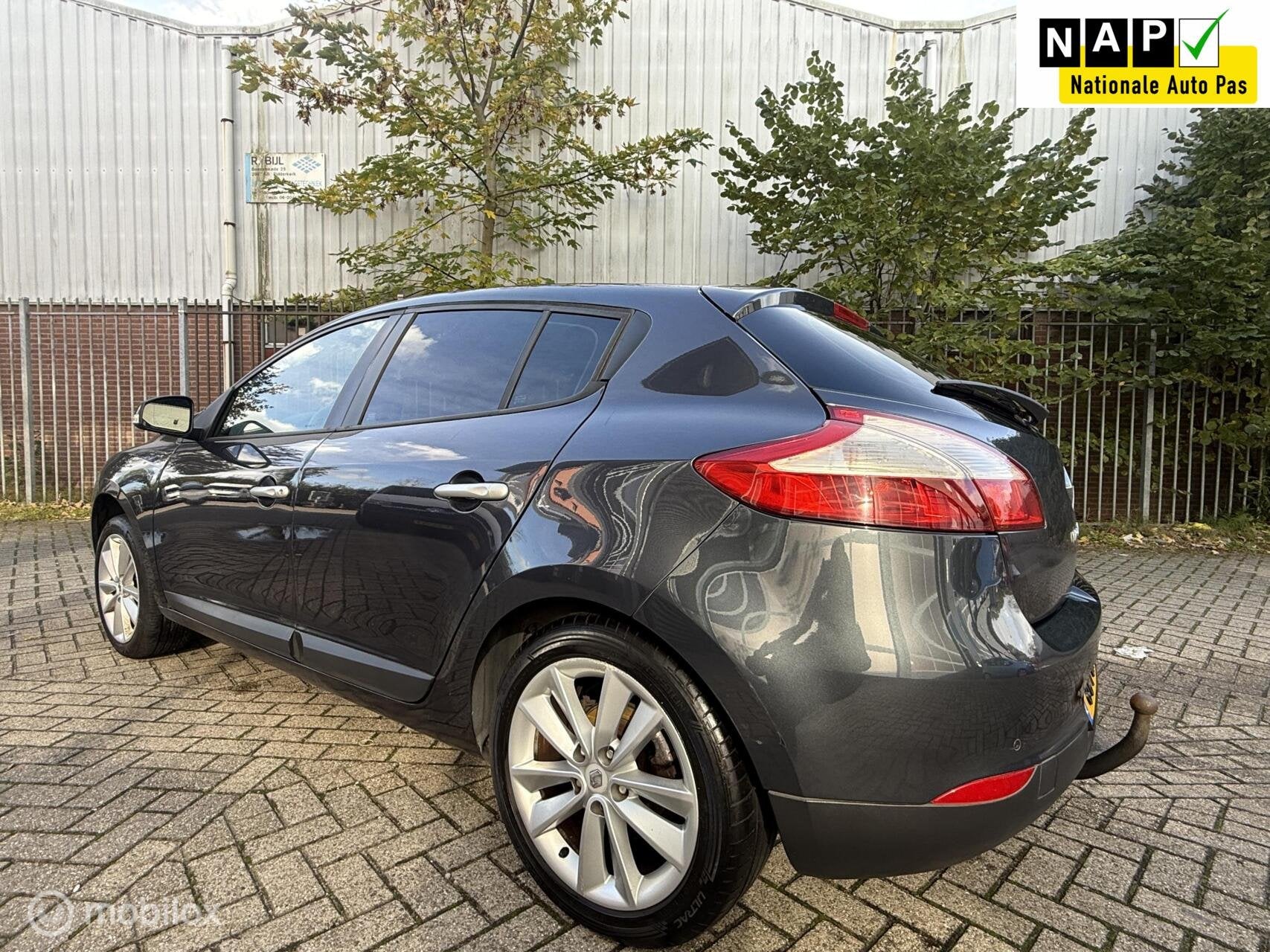 Renault Megane 1.4 TCe Bose|AIRCO|CC|Parksen V+A|NAV|nw apk, Voorwielaandrijving, Euro 5, 4 cilinders, Origineel Nederlands