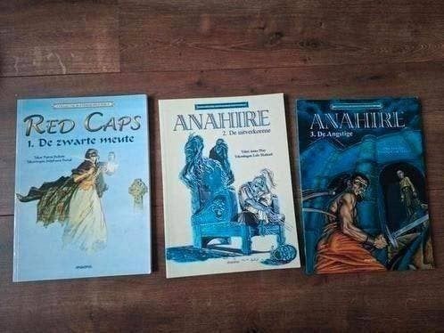 3 stripsboeken: Red Caps en Anahire, Meerdere stripboeken, Ophalen of Verzenden, Gelezen, Verschillende auteurs