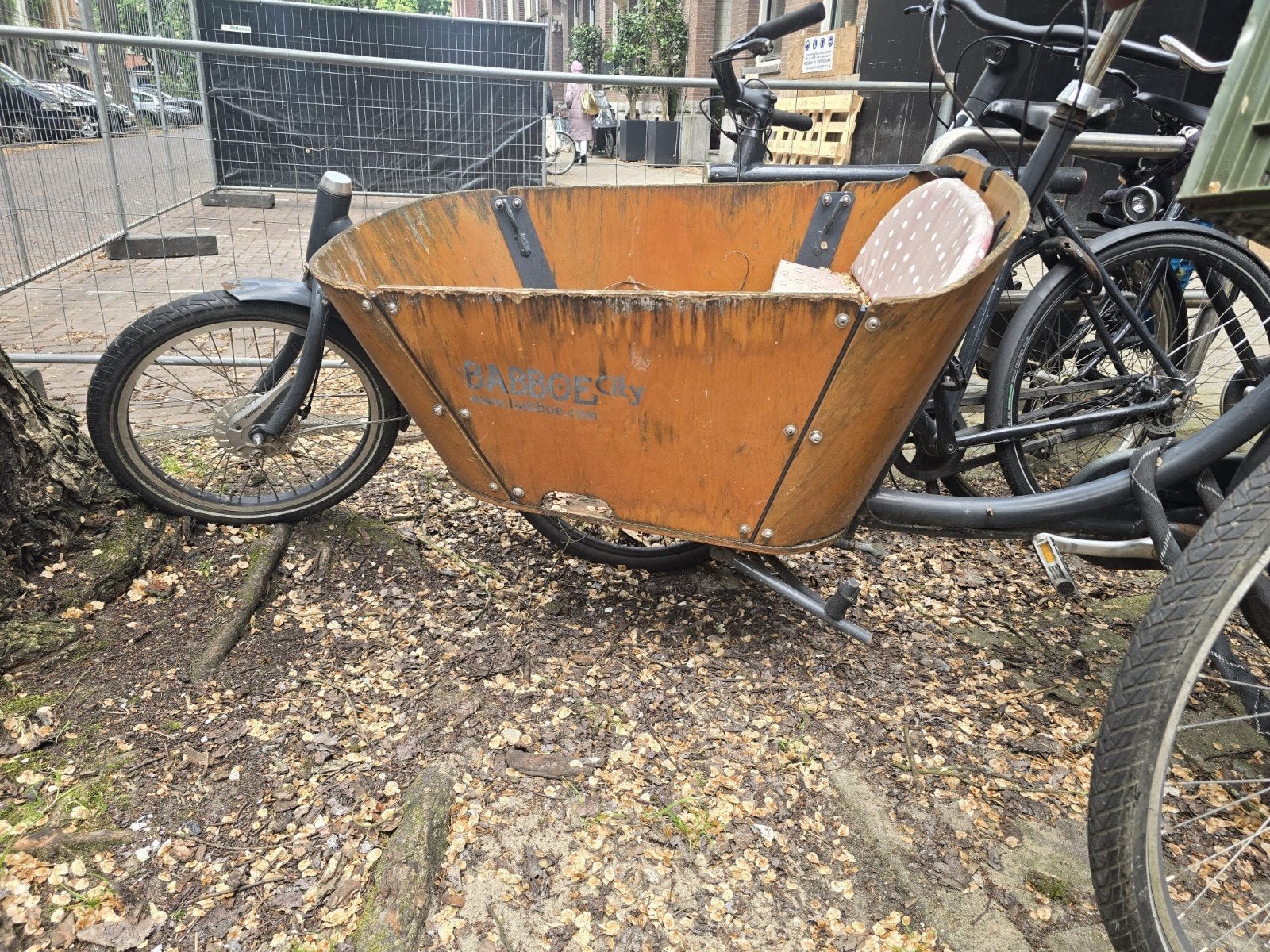 Babboe bakfiets met regenhuif en maxicosi houder, Gebruikt, Huif, 3 kinderen, Ophalen