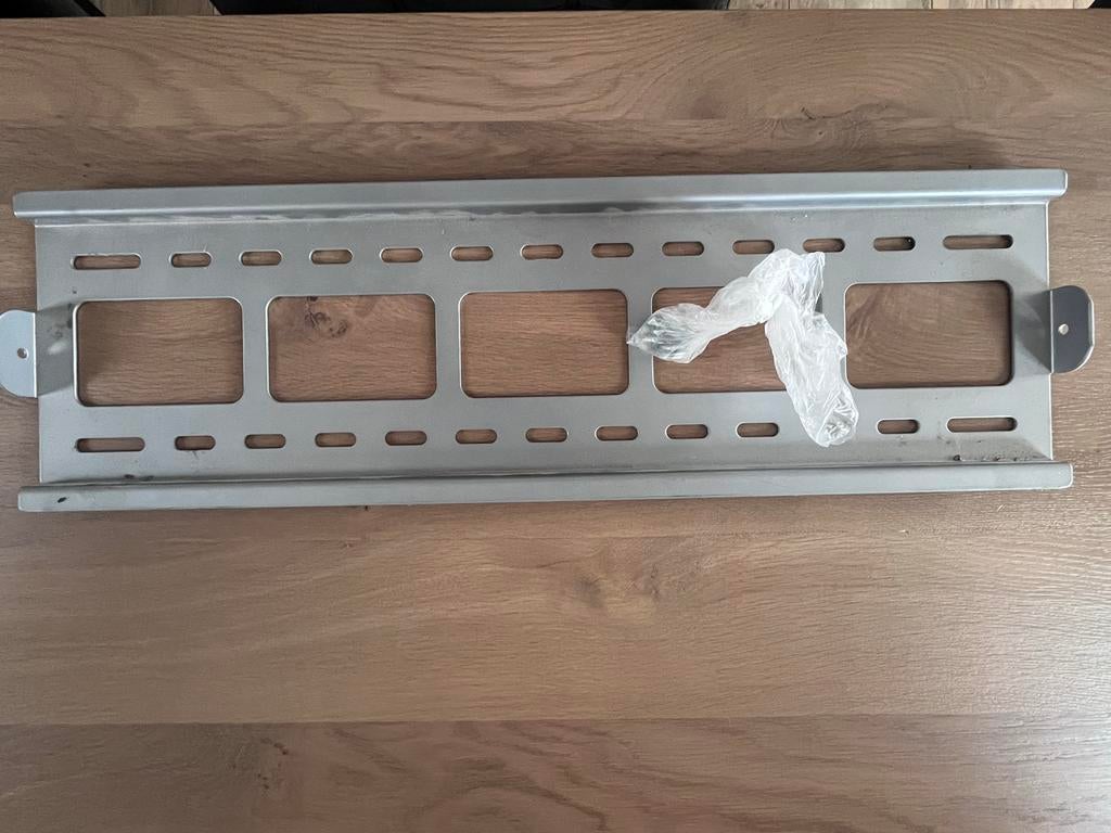 Stevige TV beugel voor wandmontage, Ophalen, Gebruikt
