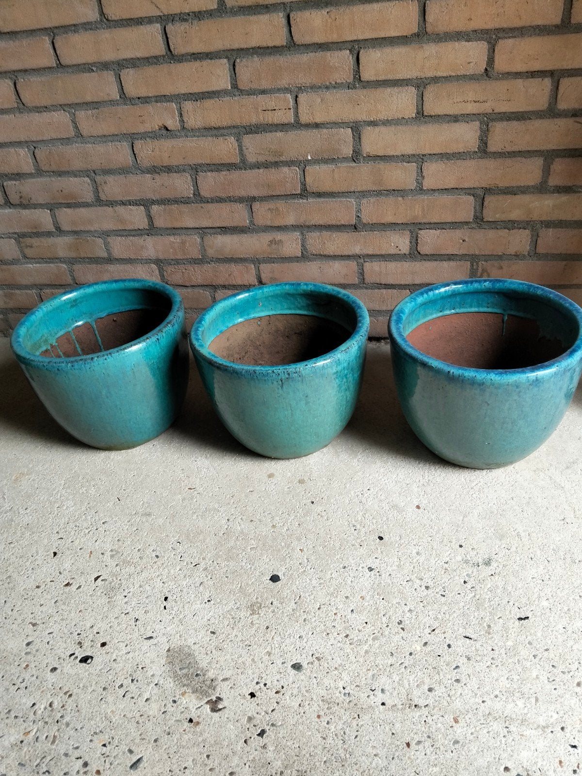 Te koop 3 turquoise potten ( Intratuin), Rond, Zo goed als nieuw, Minder dan 40 cm, Balkon