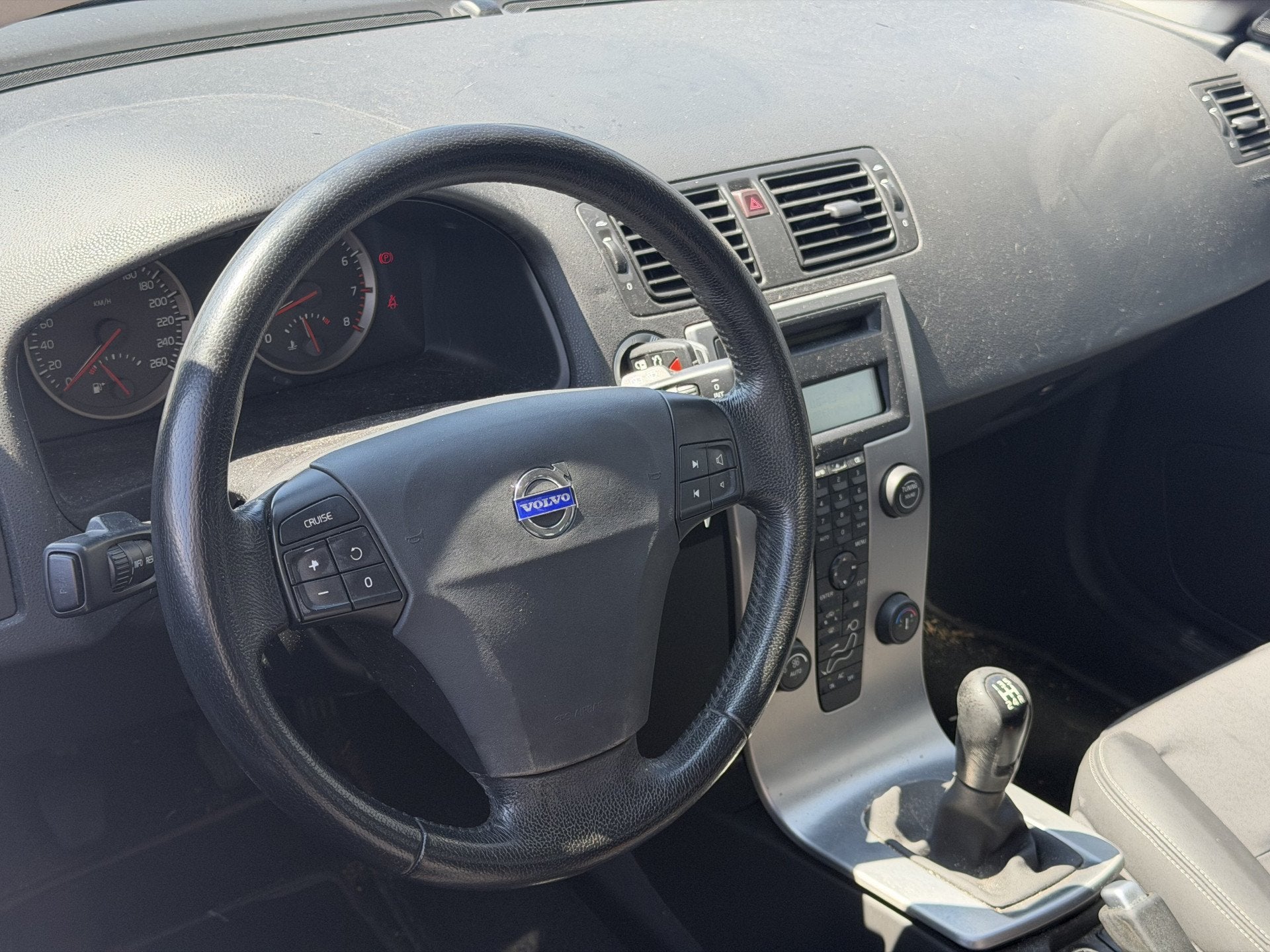 Volvo V50 2.4 Momentum | Nieuw binnen | LEES TEKST | Airco |, Auto's, Volvo, Stof, Gebruikt, Zwart, 700 kg