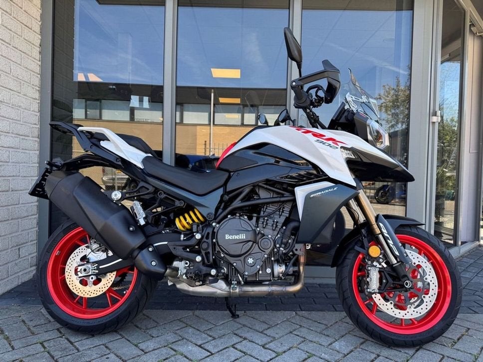 Benelli STRADALE 902 (bj 2026) 0 km, Motoren, Motorrijbewijs A, Onbekend, Meer dan 35 kW, Overig