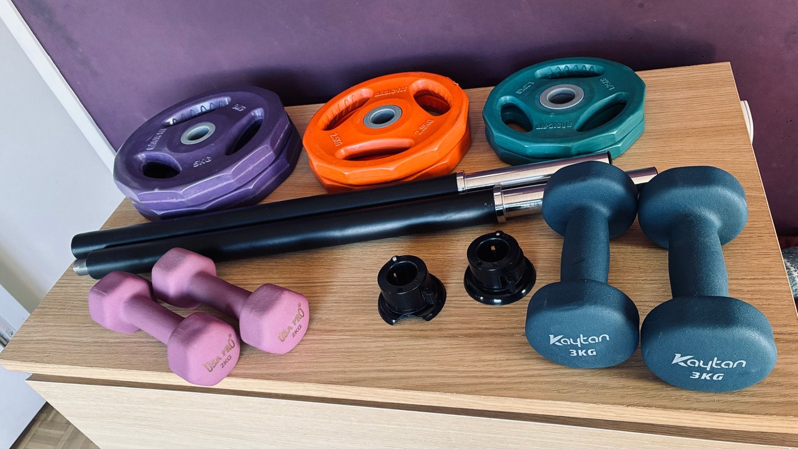 Body Pump set met halterstang, gewichten en dumbbells, Ophalen, Gebruikt, Benen, Dumbbell