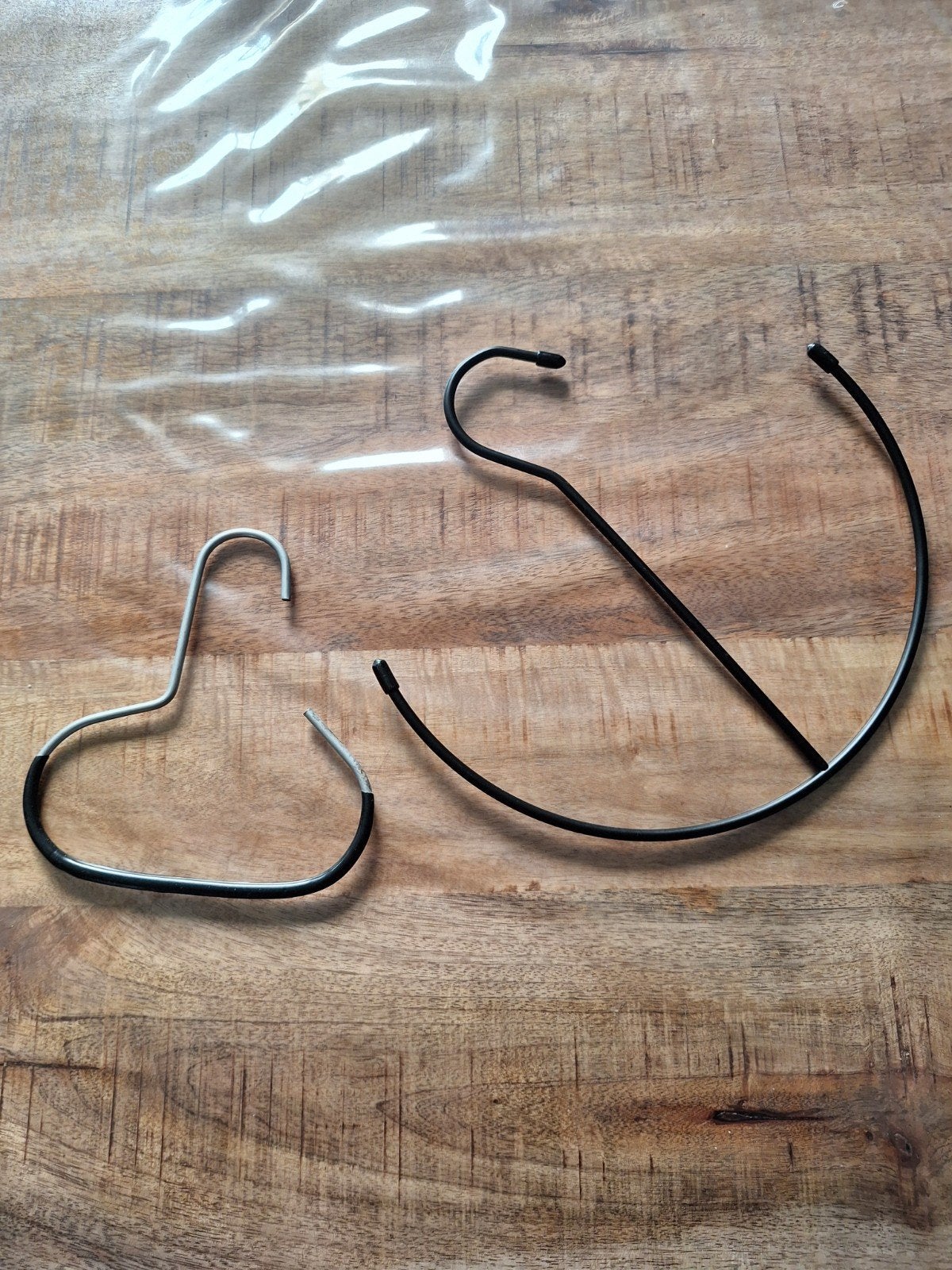 2 kast hangers voor petten (of riemen), Ophalen of Verzenden, Zo goed als nieuw, Metaal, Kinderen en Volwassenen