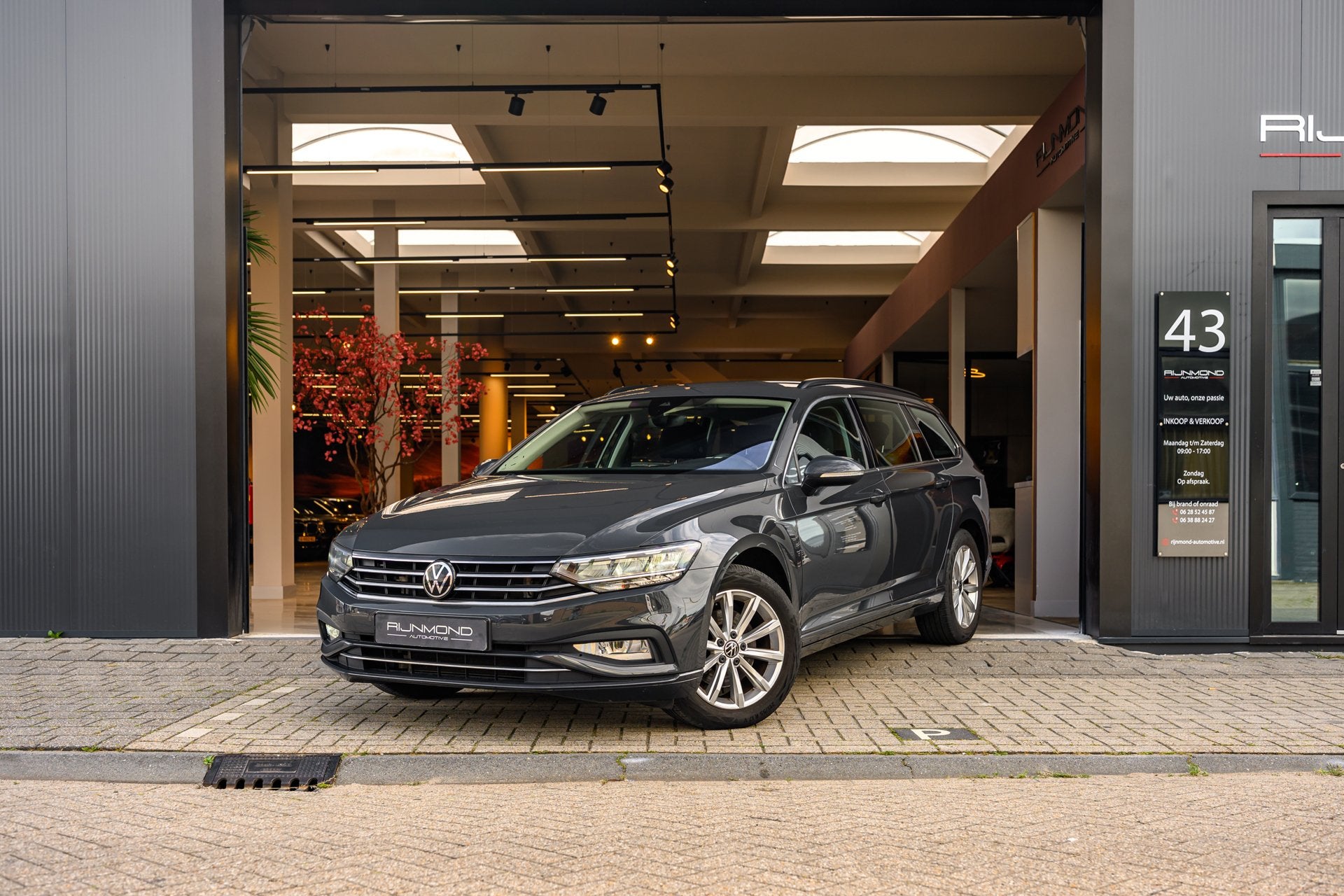 Volkswagen Passat Variant 1.5 TSI Business Plus Pro | Acc |, Auto's, Dealer onderhouden, 4 cilinders, 150 pk, Passat