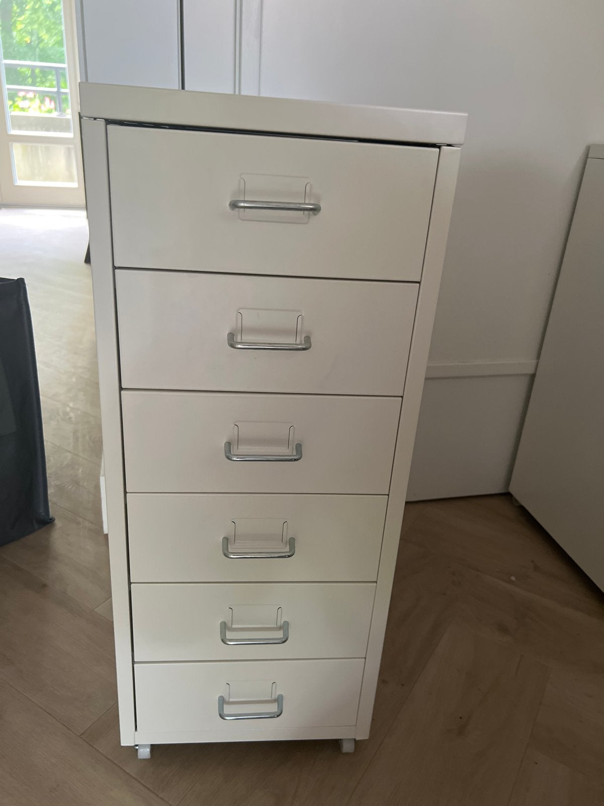 Ikea Helmer Ladekast 6 laden met wielen - Wit metaal, Huis en Inrichting, Kasten | Ladekasten, Ophalen, Minder dan 50 cm, Gebruikt