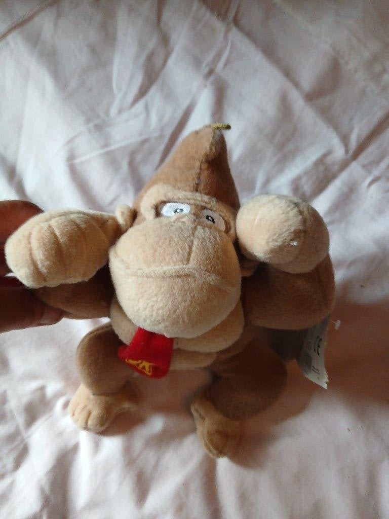 gloednieuwe knuffel Donkey Kong van Super Mario lengte 25 cm, Nieuw, Ophalen of Verzenden, Middelgroot (20 tot 80 cm), Super Mario
