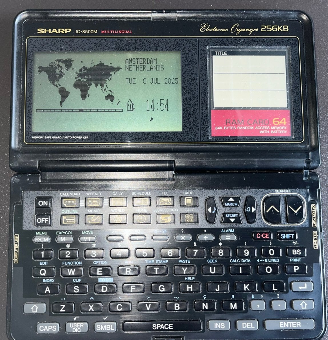 Sharp IQ-8500M Elektronische Organizer 256KB met RAM Card, Computers en Software, Overige Computers en Software, Gebruikt, Ophalen of Verzenden