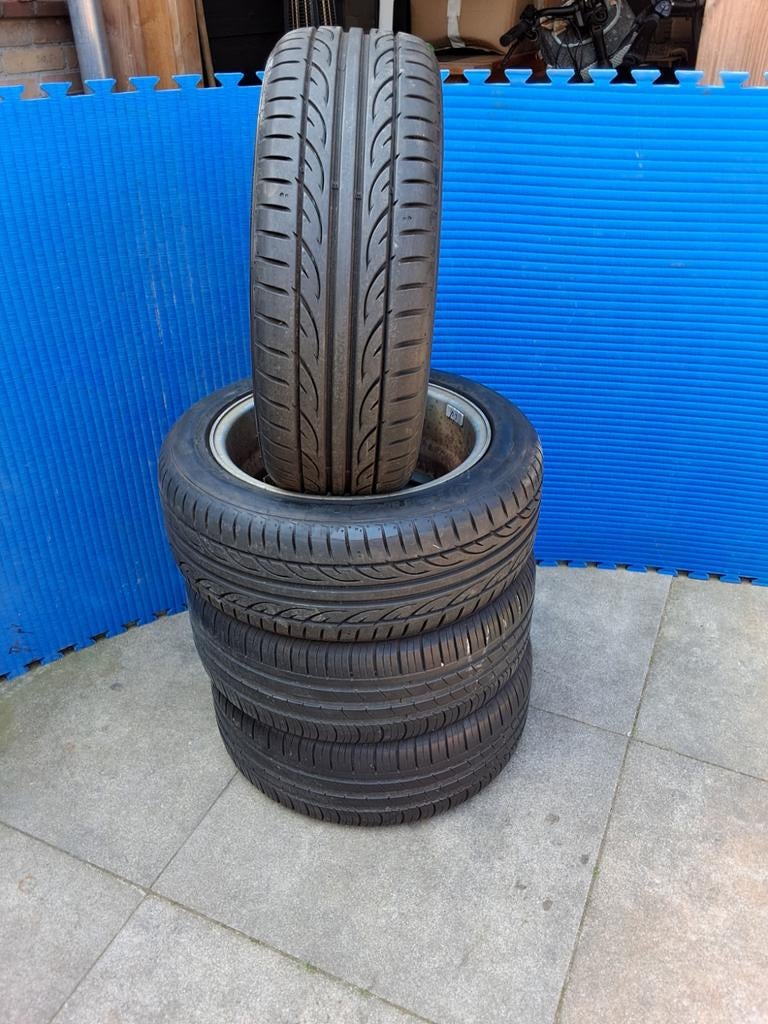 Set van 4 Hankook Ventus V12 evo2 banden met Dezent velgen, Auto-onderdelen, Banden en Velgen, Ophalen, Gebruikt, 15 inch, Banden en Velgen