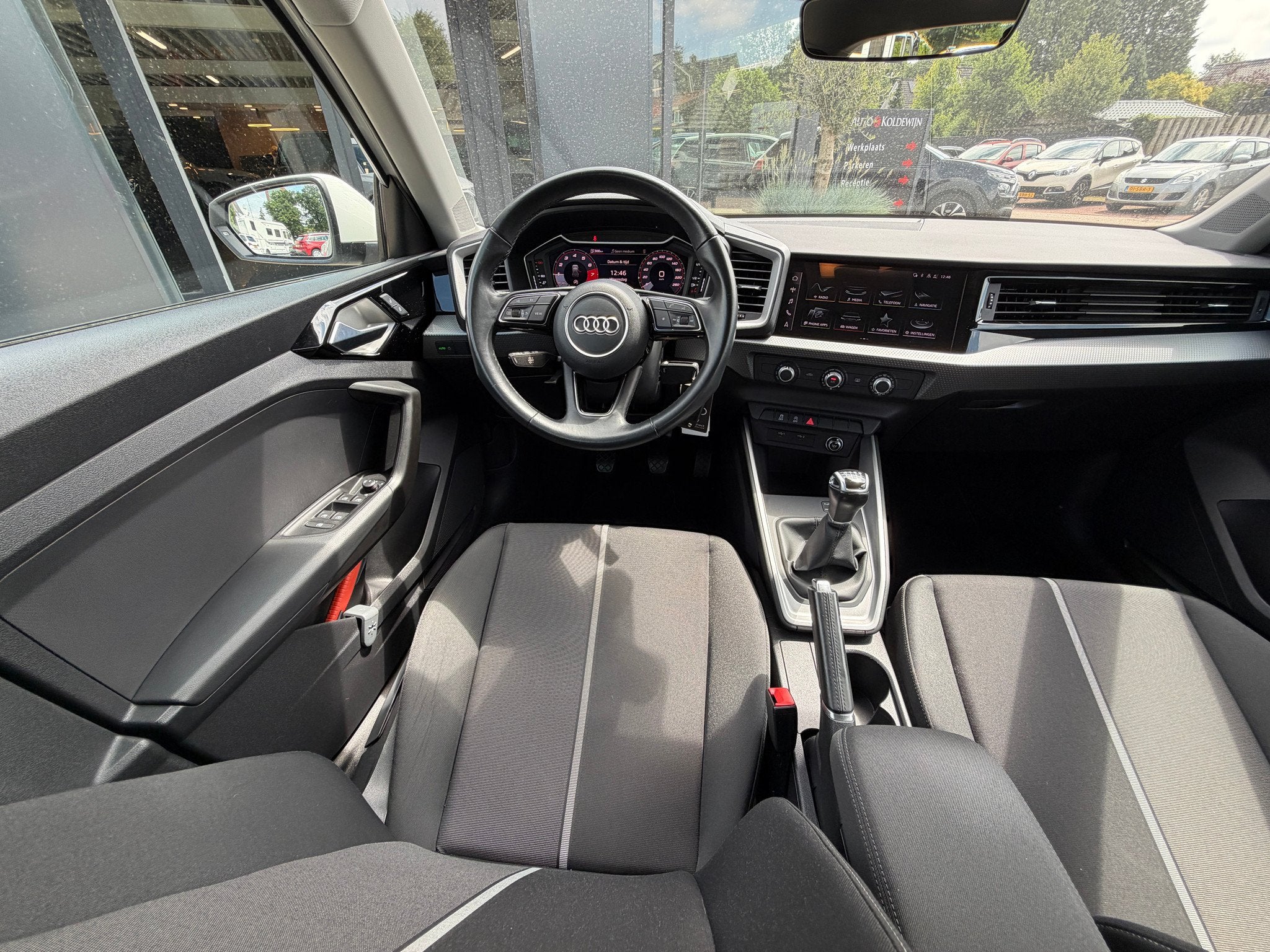 Audi A1 SPORTBACK 25 TFSI Pro Line (bj 2021), Auto's, Euro 6, Origineel Nederlands, Bedrijf, Handgeschakeld