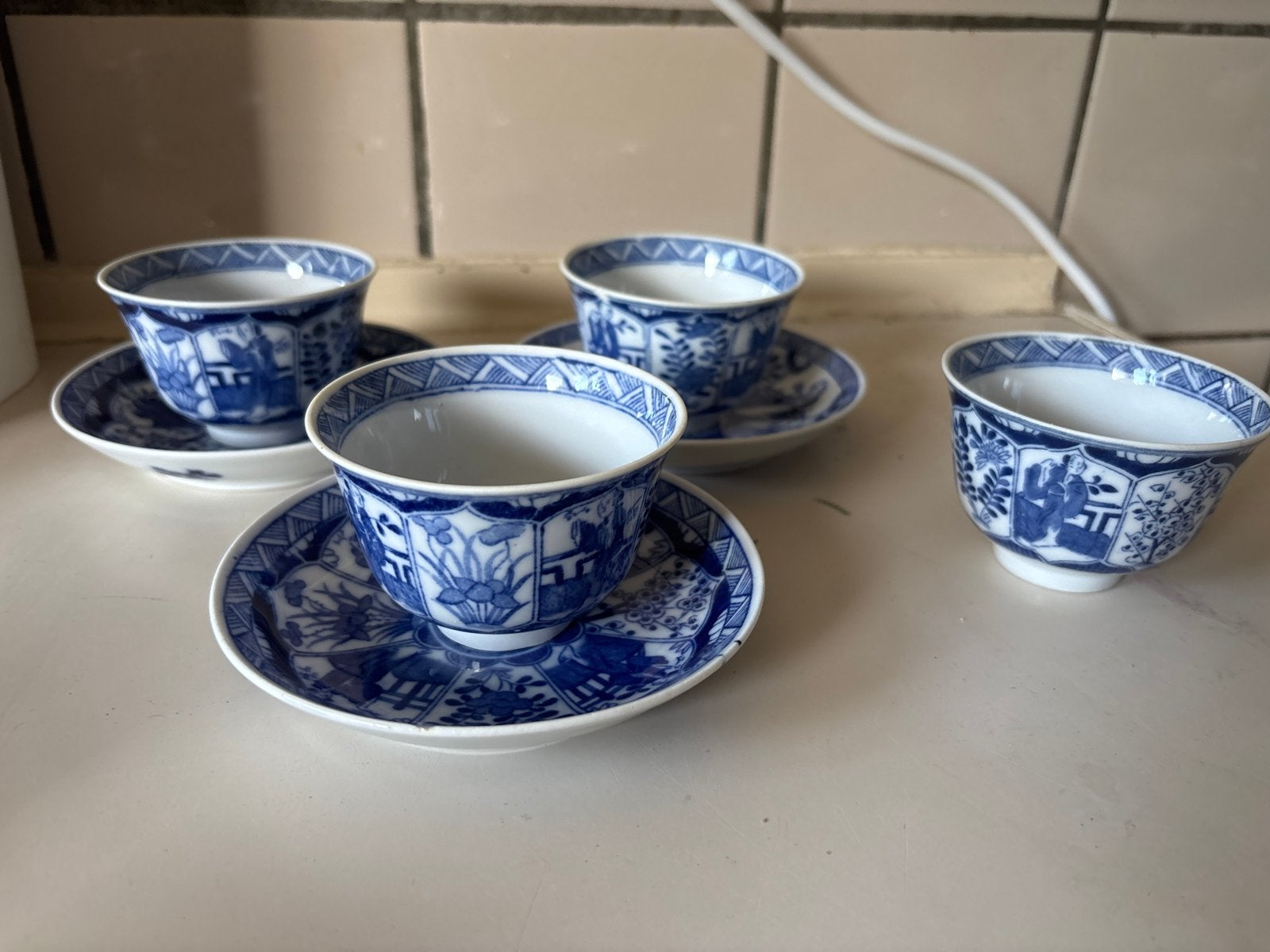 Set van 4 Antieke Chinese Porseleinen Kopjes en Schotels, Antiek en Kunst, Ophalen of Verzenden