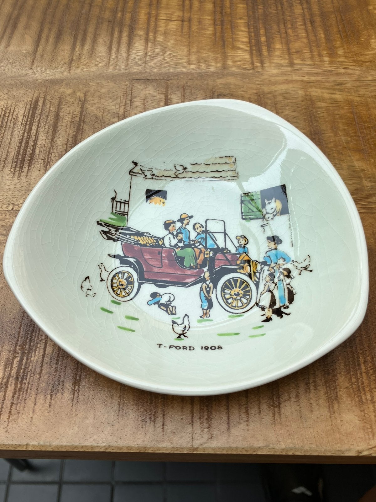 Schaaltje T-Ford 1908 Kon. Plateelbakkerij Zuid-Holland, Antiek en Kunst, Ophalen of Verzenden