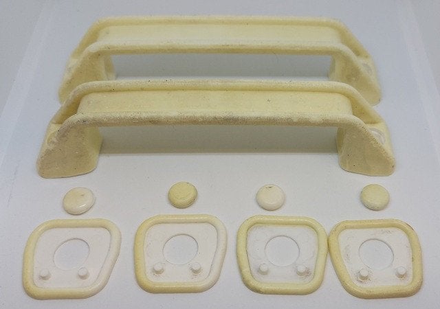 2x (set) gebruikte Crescent handgrepen wit. € 10,00, Ophalen of Verzenden, Nieuw, Overige typen