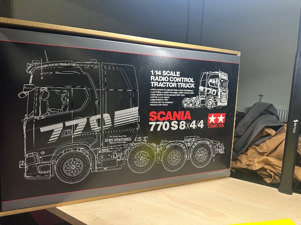 TAMIYA RC 1.14 RC TRUCKS TEKOOP NIEUW IN DOOS, Schaal 1:14, Nieuw, Onderdeel, Ophalen