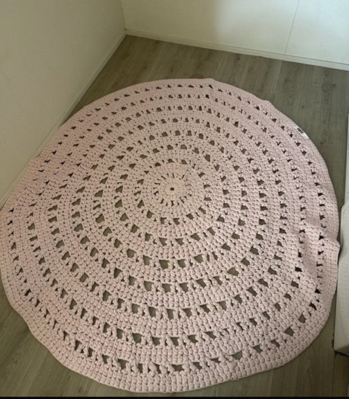 Gehaakt vloerkleed 150 cm lichtroze van NacoTrade, Ophalen of Verzenden, Zo goed als nieuw, Rond, 150 tot 200 cm