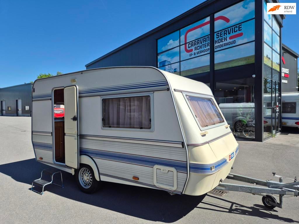 Wilk 400 DeLuxe 1 eig. Voortent + luifel MEGA rondzit of bed, WILK - TABBERT groep, Omvormer of Lader, Rondzit, Bedrijf