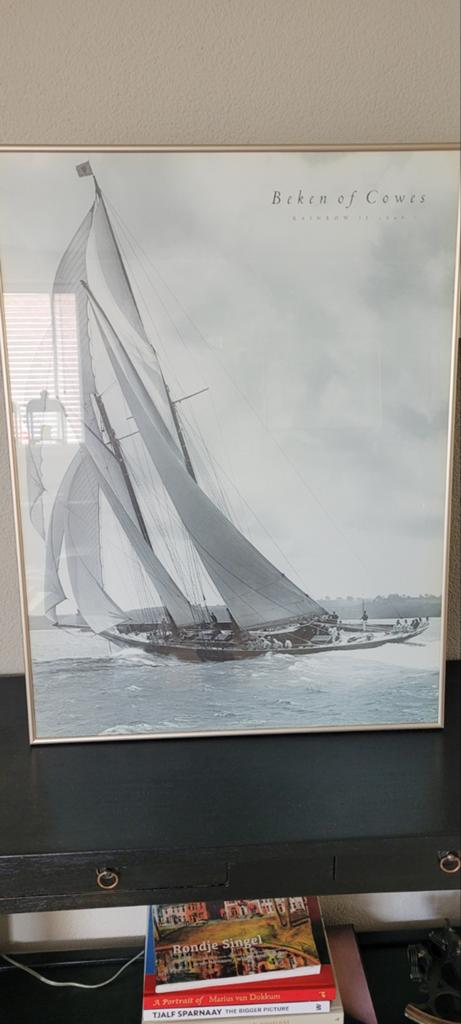 Beken of Cowes Rainbow II 1898 Zeilboot Poster, Gebruikt, Ophalen of Verzenden, Foto of Poster, 75 cm of meer
