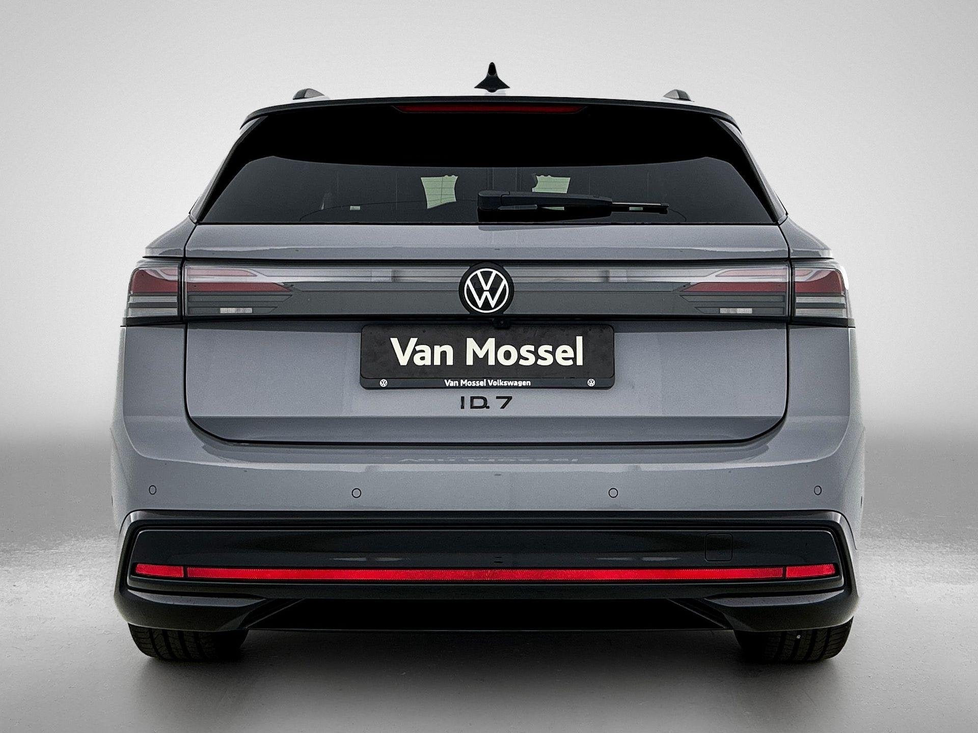 Volkswagen ID.7 Tourer Limited Edition 59 kWh 204pk | Demo |, Auto's, 12 maanden, 1972 kg, 204 pk, 1000 kg