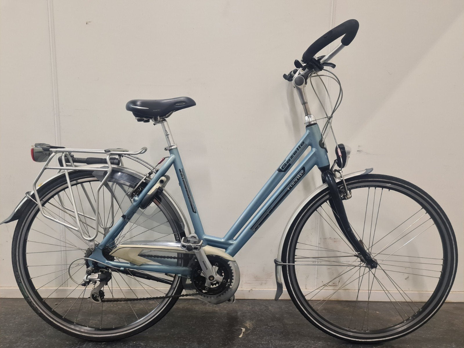 Gazelle Fuente 24 versn. Nieuwstaat factuur en garantie 53cm, Ophalen, Zo goed als nieuw, Minder dan 10 versnellingen, Overige merken