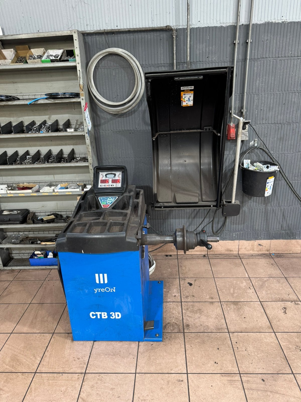 Balanceer apparaat tyreON CTB 3D, Ophalen, Zo goed als nieuw