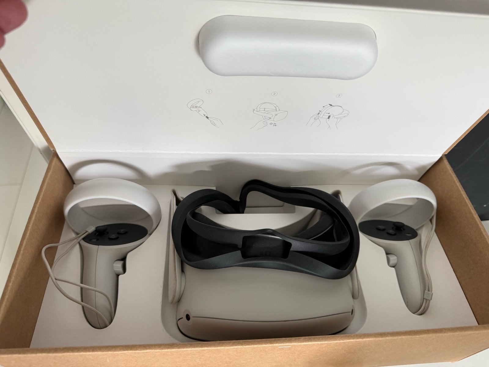 Oculus Quest 2, Spelcomputers en Games, Virtual Reality, Ophalen, Zo goed als nieuw, VR-bril, Overige platformen