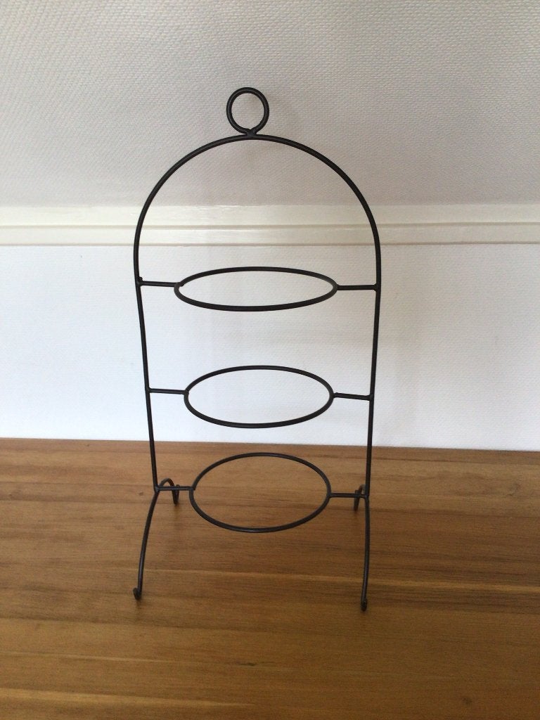Etagère, Ophalen
