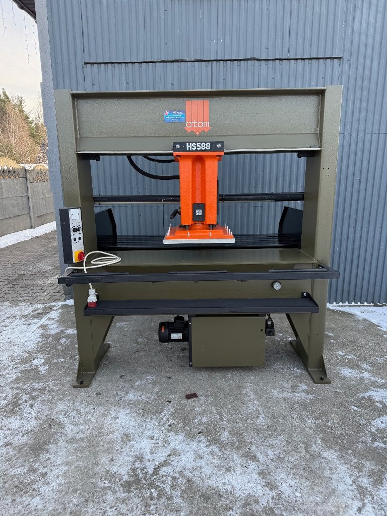 Atom HS588 snijmachine stansmachine snijder hydraulische, Ophalen, Zo goed als nieuw, Machine