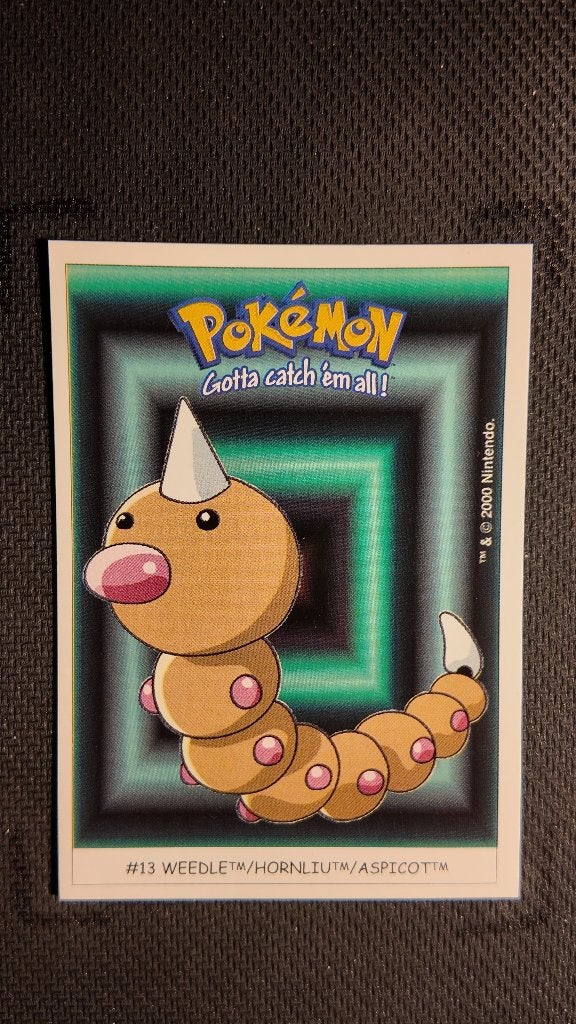 weedle 13 dunkin boomer | Pokemon kaart, Ophalen, Losse kaart