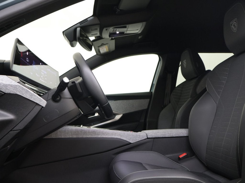 Peugeot 5008 Hybrid 145PK GT Automaat 7-Persoons Navigatie C, Auto's, Gebruikt, 1199 cc, Blauw, Bedrijf