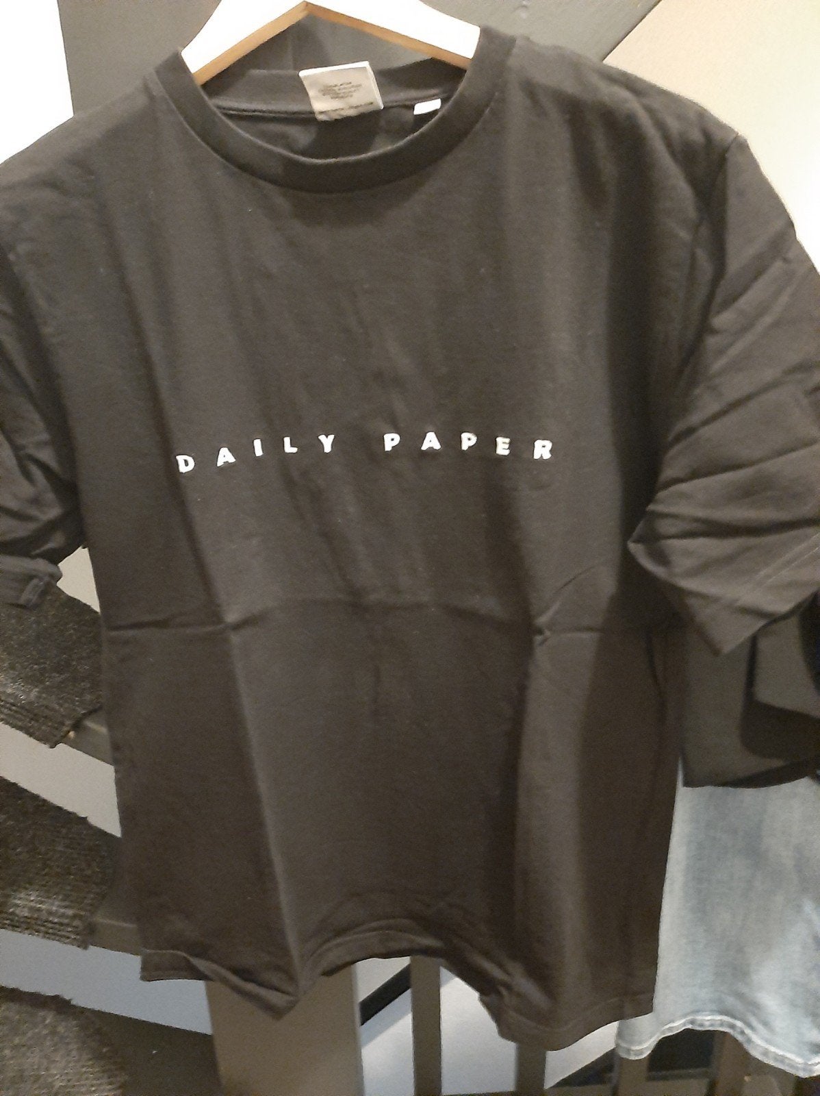 Daily Paper T-shirt - Zwart - Maat S - 1x gedragen, Zwart, Ophalen of Verzenden, Zo goed als nieuw, Daily Paper