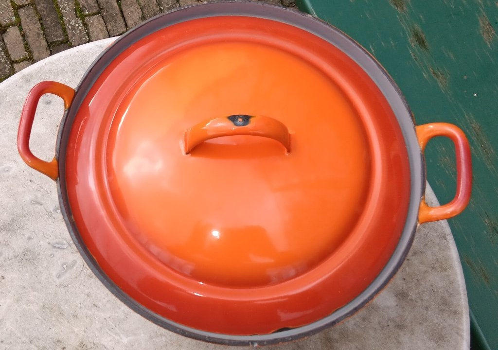 DRU nostalgie van eigen bodem oranje pan 30 cm (G330), Huis en Inrichting, Keuken | Potten en Pannen, Overige materialen, Gebruikt