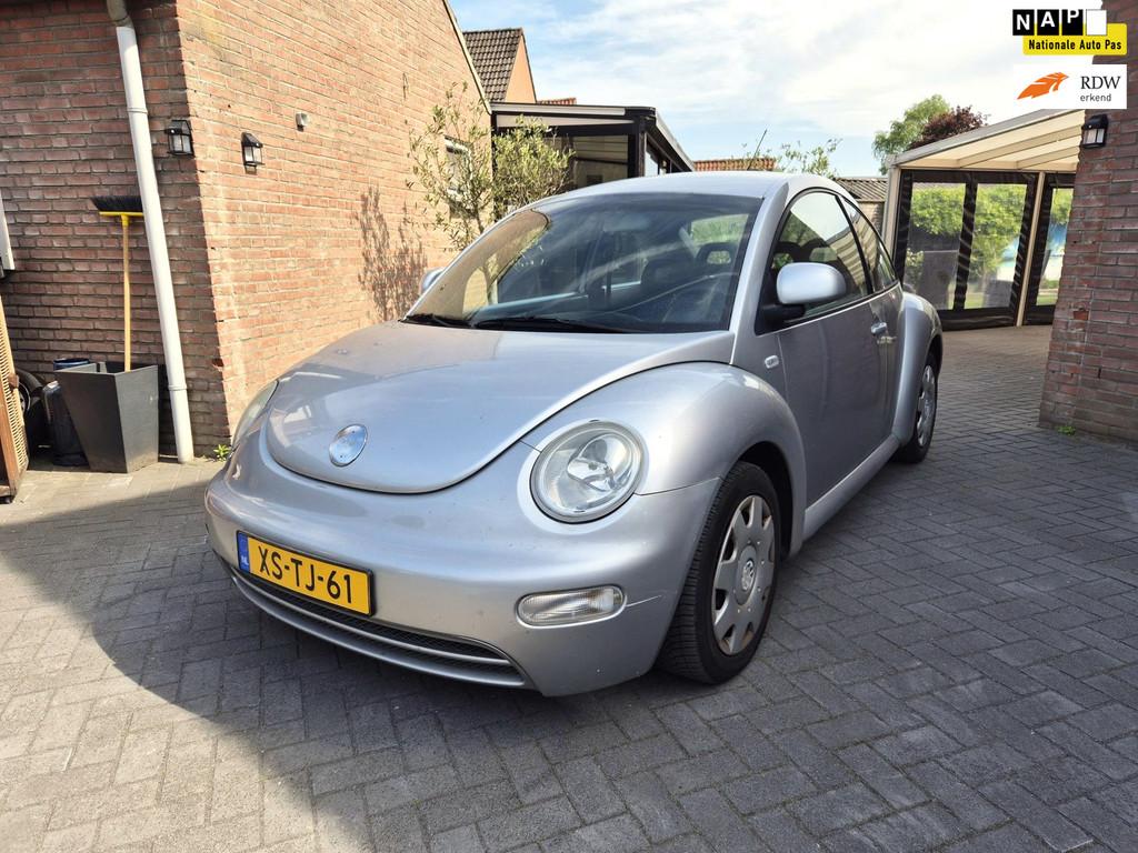 Volkswagen New Beetle 2.0 Highline Airco, Auto's, Gebruikt, 4 cilinders, 1984 cc, 4 stoelen