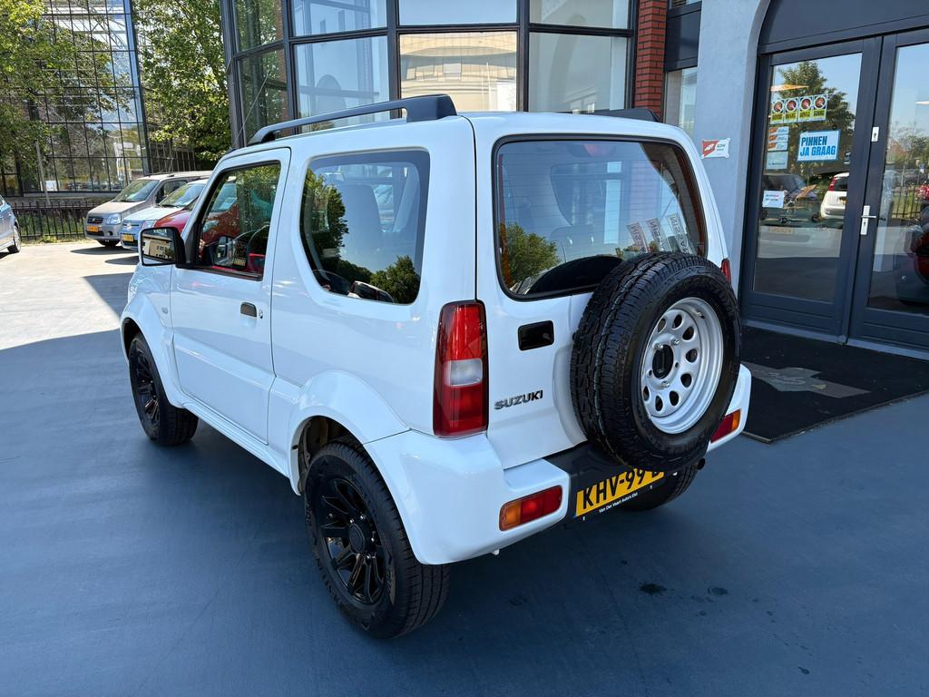 Suzuki JIMNY 1.3 Exclusive LMV NAVI AUTOMAAT, Automaat, Gebruikt, Euro 6, 4 stoelen