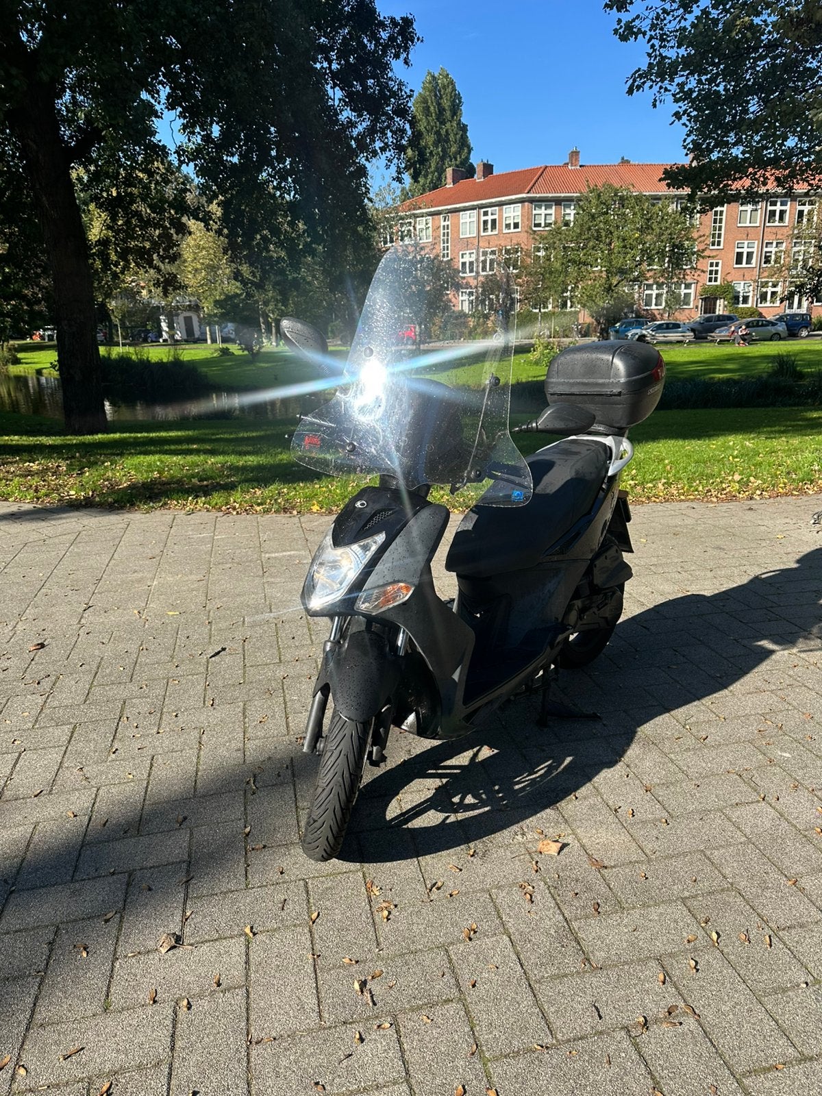 Kymco agility 16 inch, Ophalen, Zo goed als nieuw, 50 cc, Maximaal 25 km/u