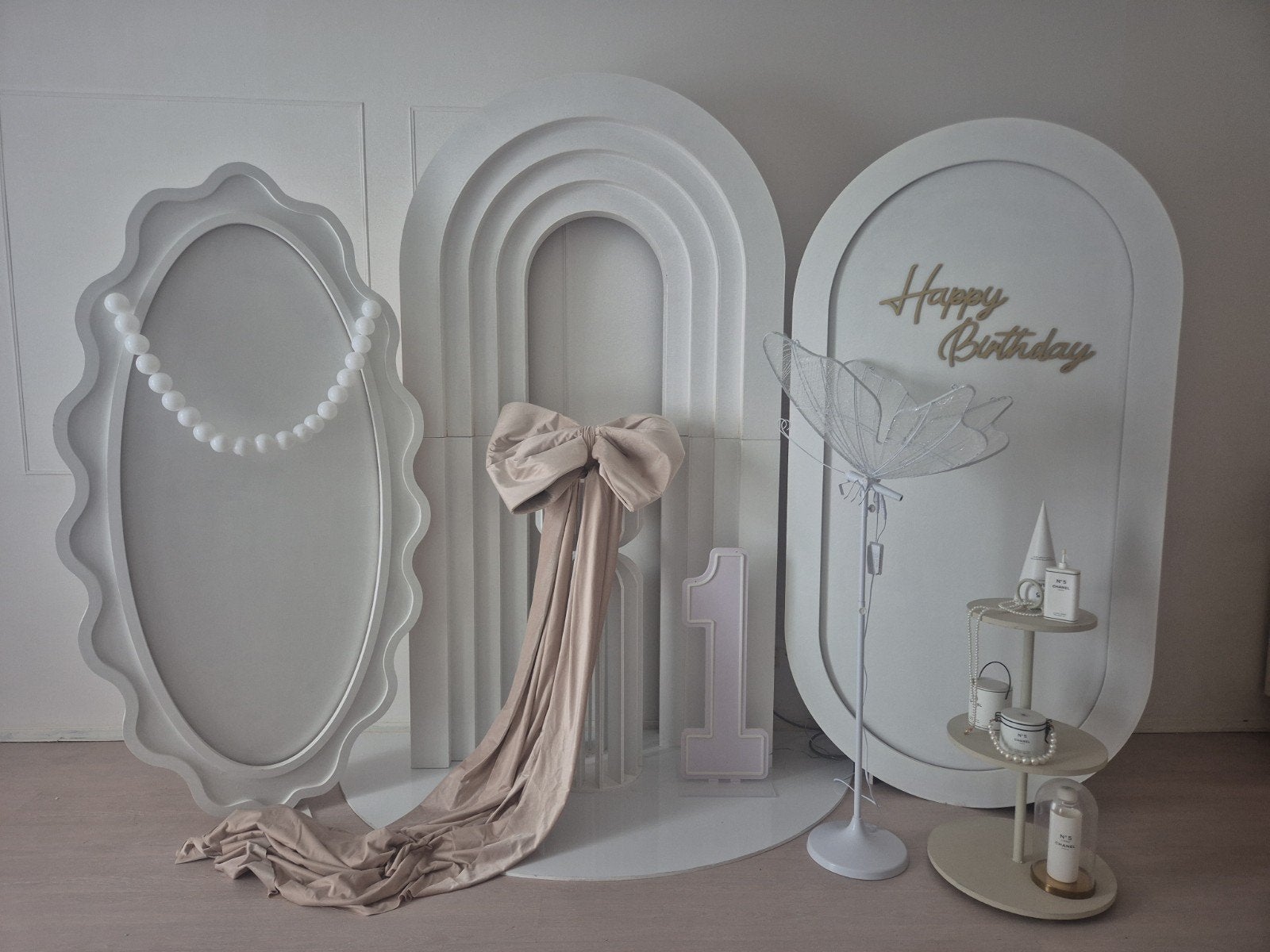 Backdrop zuilen tafeldecoratie styling, Ophalen of Verzenden, Zo goed als nieuw, Versiering, Verjaardag