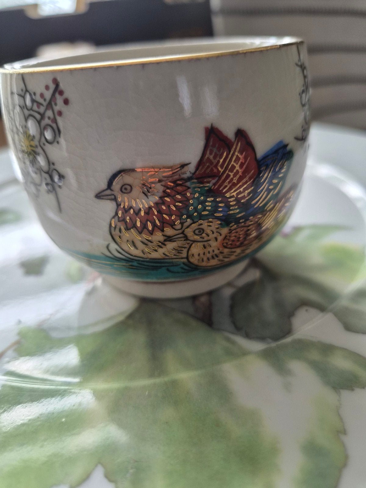 Antiek Japans Satsuma theekopje met eenden en bloemen, Ophalen of Verzenden