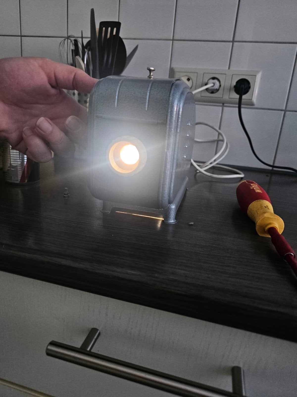 'Vintage E. Film Lemez-projector plus 14 intacte filmstrips, Ophalen, Gebruikt, Met scherm