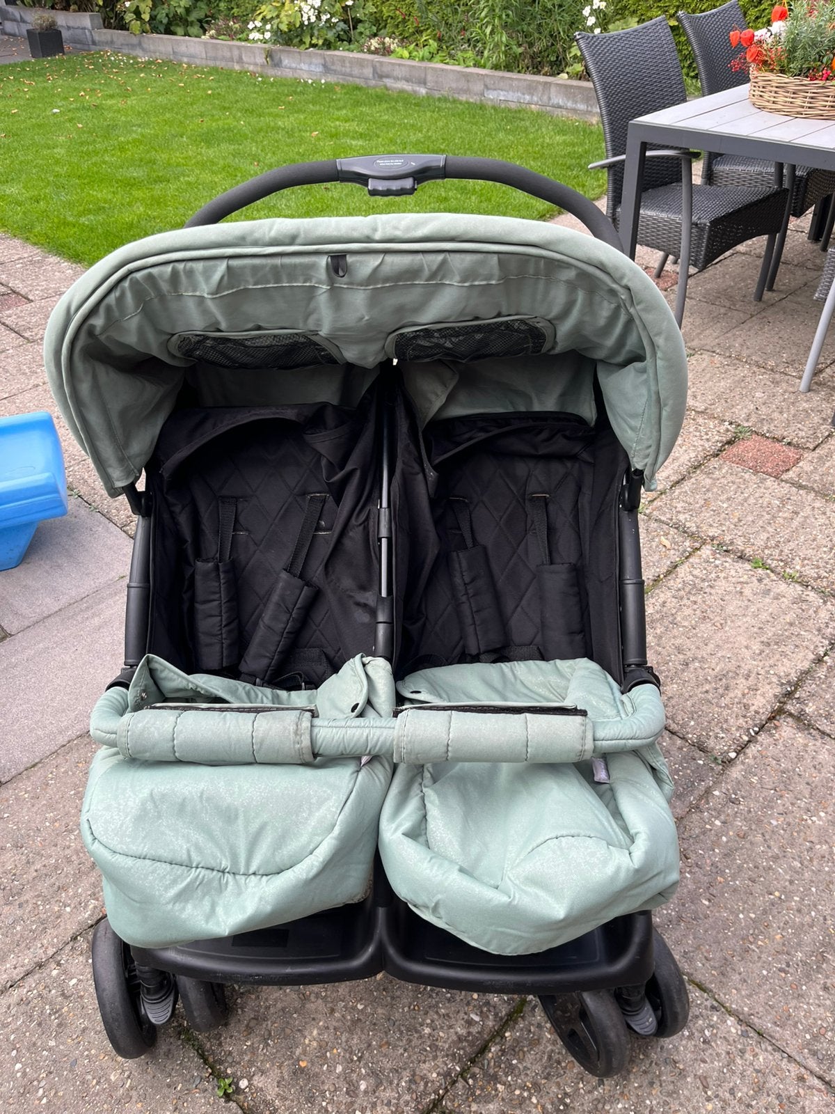 Lorelli tweelingbuggy, Ophalen, Zo goed als nieuw, Kinderwagen of Buggy