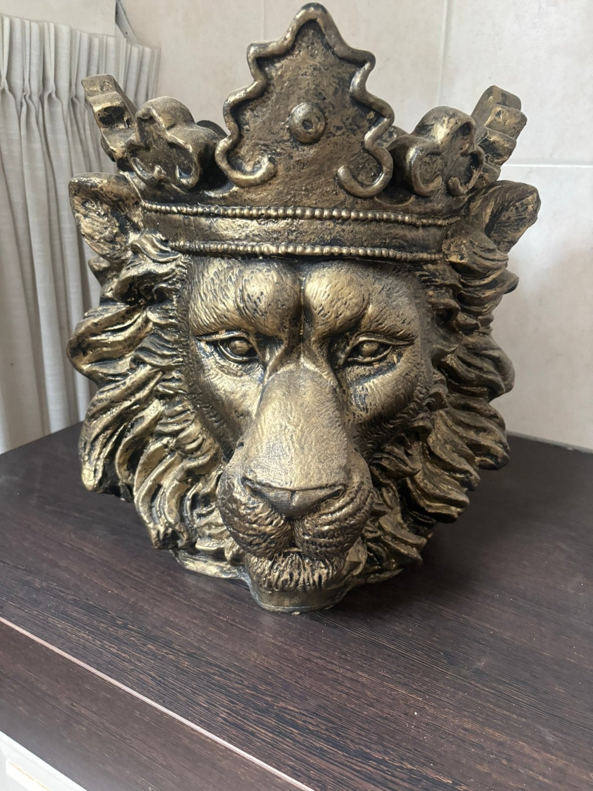 Grote leeuwenkop pot, Ophalen, Zo goed als nieuw, Goud