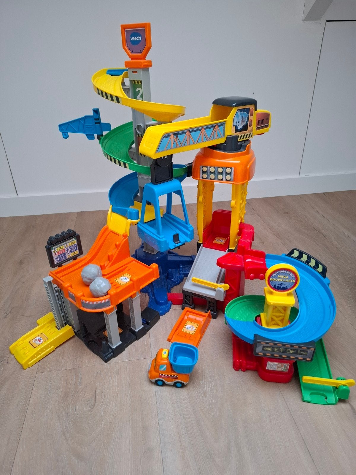 VTech Toet Toet Auto's Mega Bouwplaats met Kevin Kiepwagen, Kinderen en Baby's, Speelgoed | Vtech, Ophalen, 2 tot 4 jaar