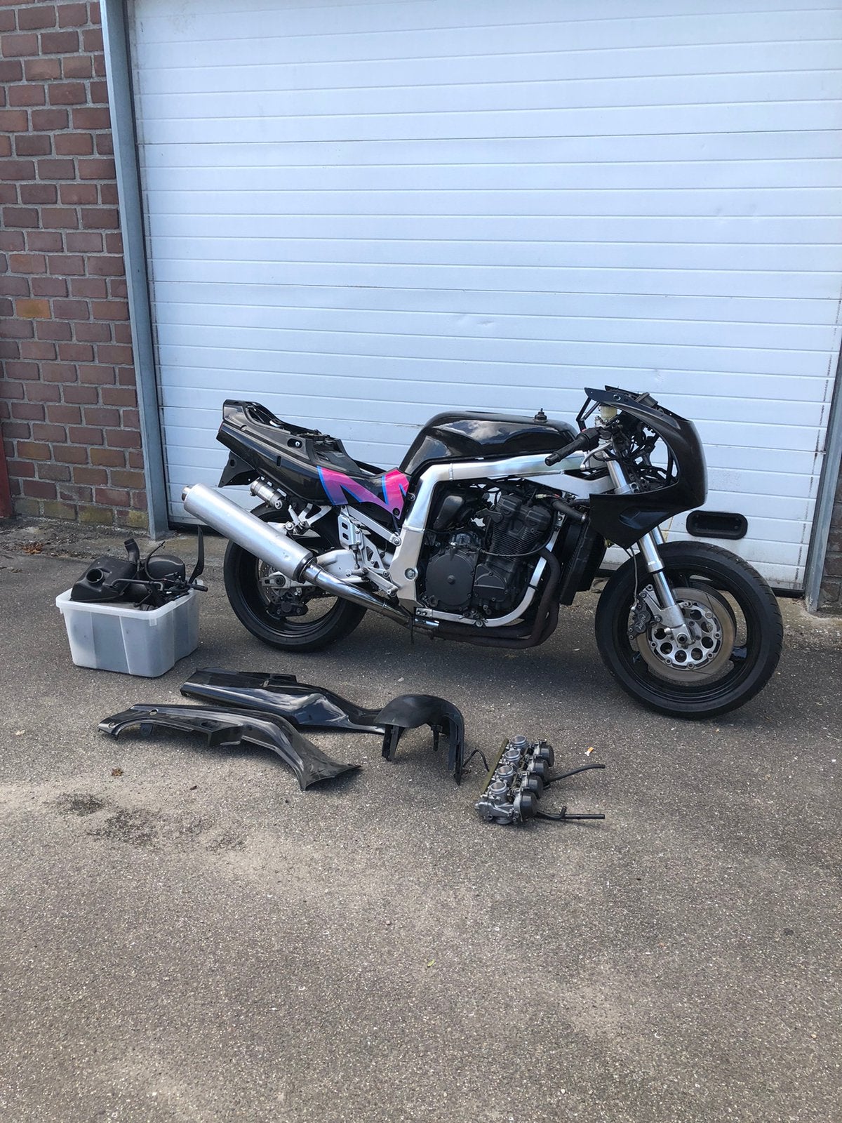Suzuki GSX-R 750 1992 zonder kenteken, 750 cc, Motorrijbewijs A, Super Sport, Meer dan 35 kW