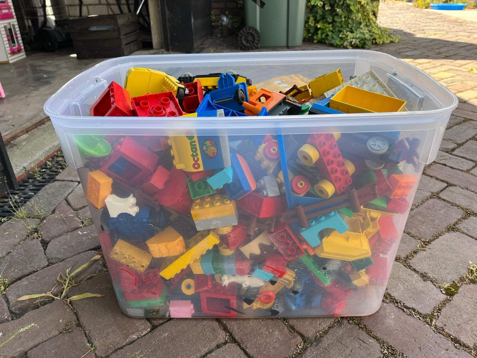 Grote bak Duplo blokken met auto's, dieren en meer, Ophalen, Gebruikt, Inclusief extra onderdelen, Duplo