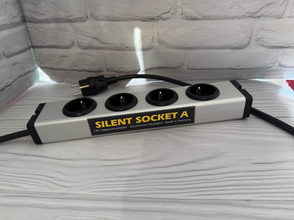 Silent Wire SilentSockeT4 Stroomblok 1.5m Filter/Verdeeldoos, Verzenden, Zo goed als nieuw, Analoog