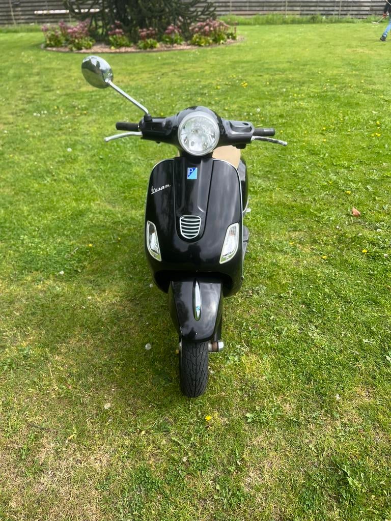 Vespa lx zonder kenteken, Ophalen, Zo goed als nieuw, Benzine, Vespa LX