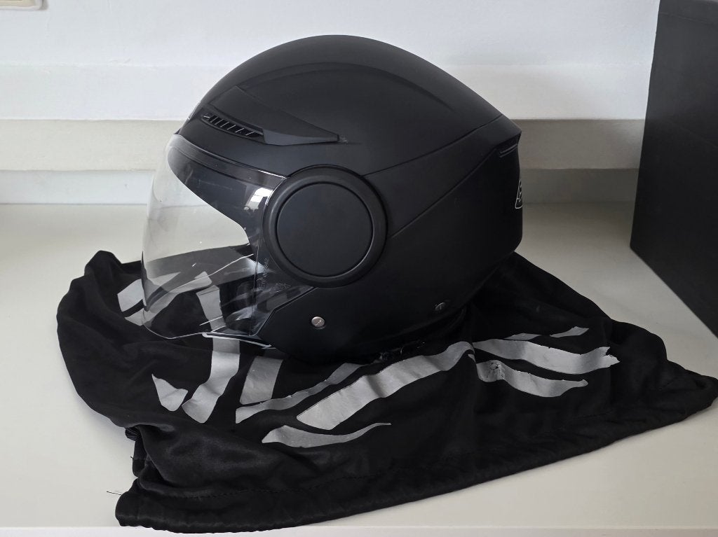 SMK helm maten xs & m, Fietsen en Brommers, Brommerhelmen, Ophalen, Zo goed als nieuw, Extra small of kleiner, SMK Helmets