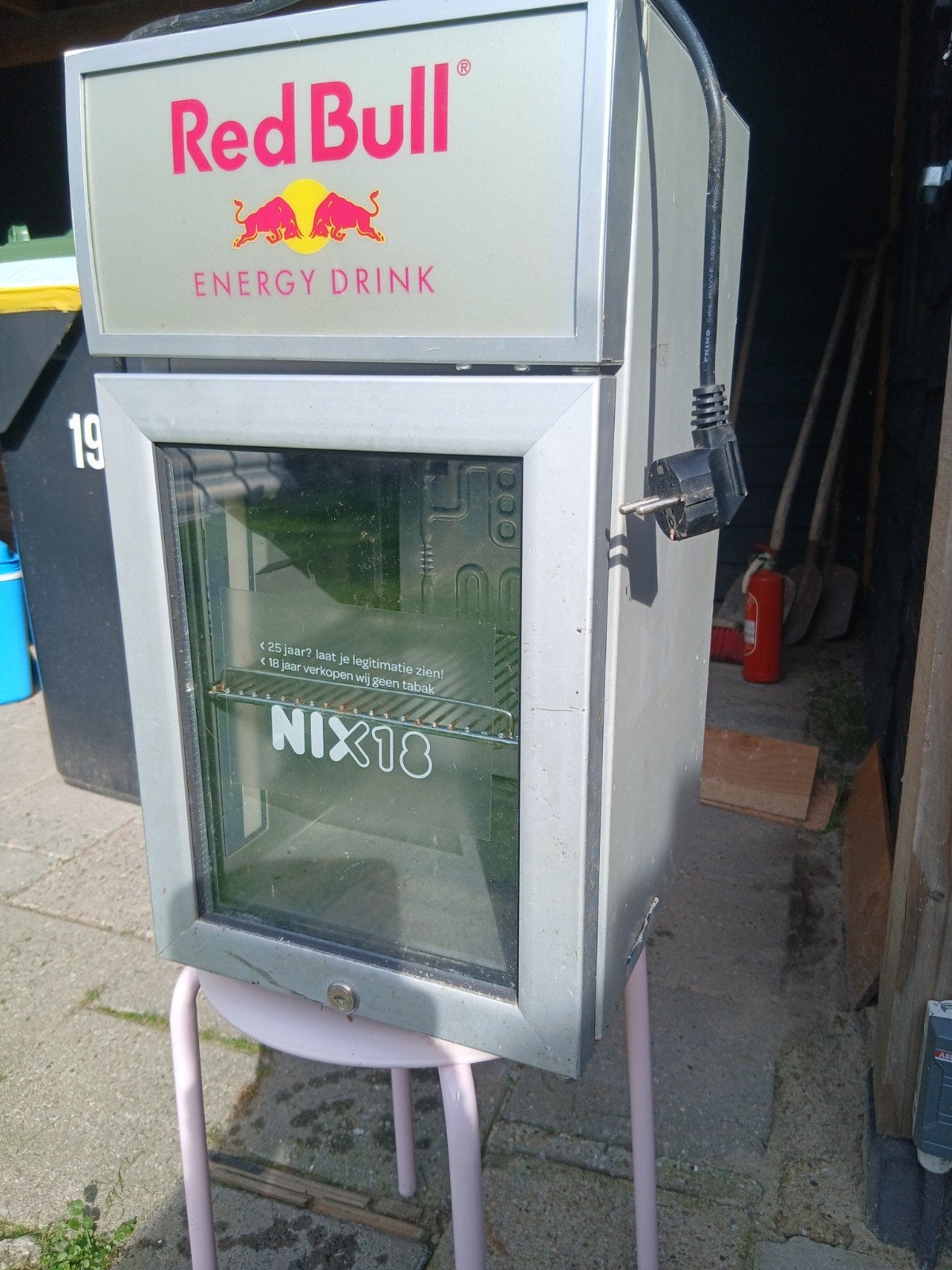 Red Bull koelkastje, Witgoed en Apparatuur, Ophalen, Zonder vriesvak, Minder dan 45 cm, Minder dan 85 cm