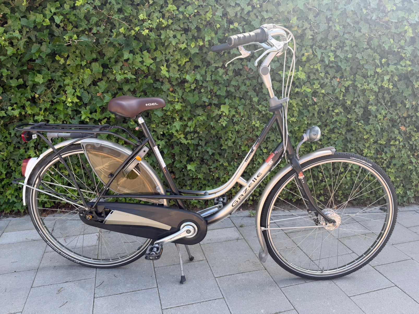Gazelle 28” damesfiets, Ophalen, Versnellingen, 56 cm of meer, Zo goed als nieuw