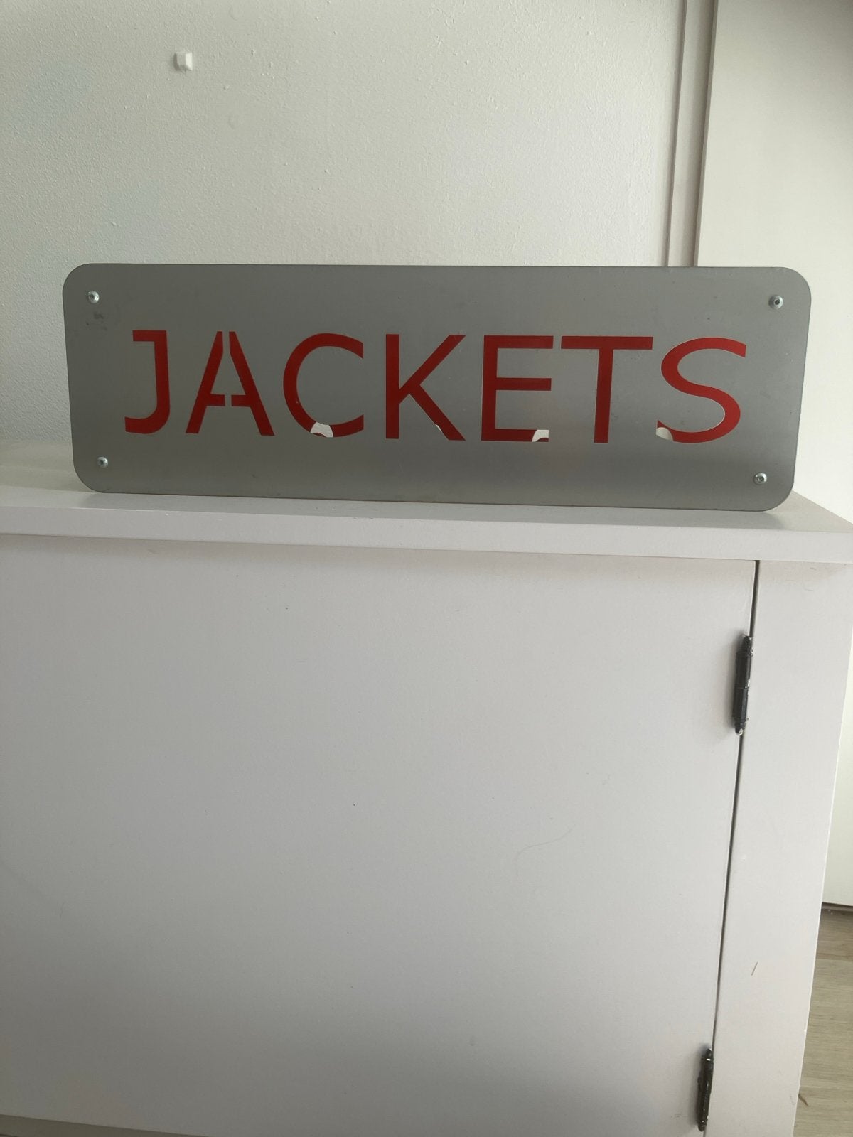 Kapstok 'JACKETS' - Metaal, rood/zilver, Gebruikt, Minder dan 100 cm, Metaal, Ophalen