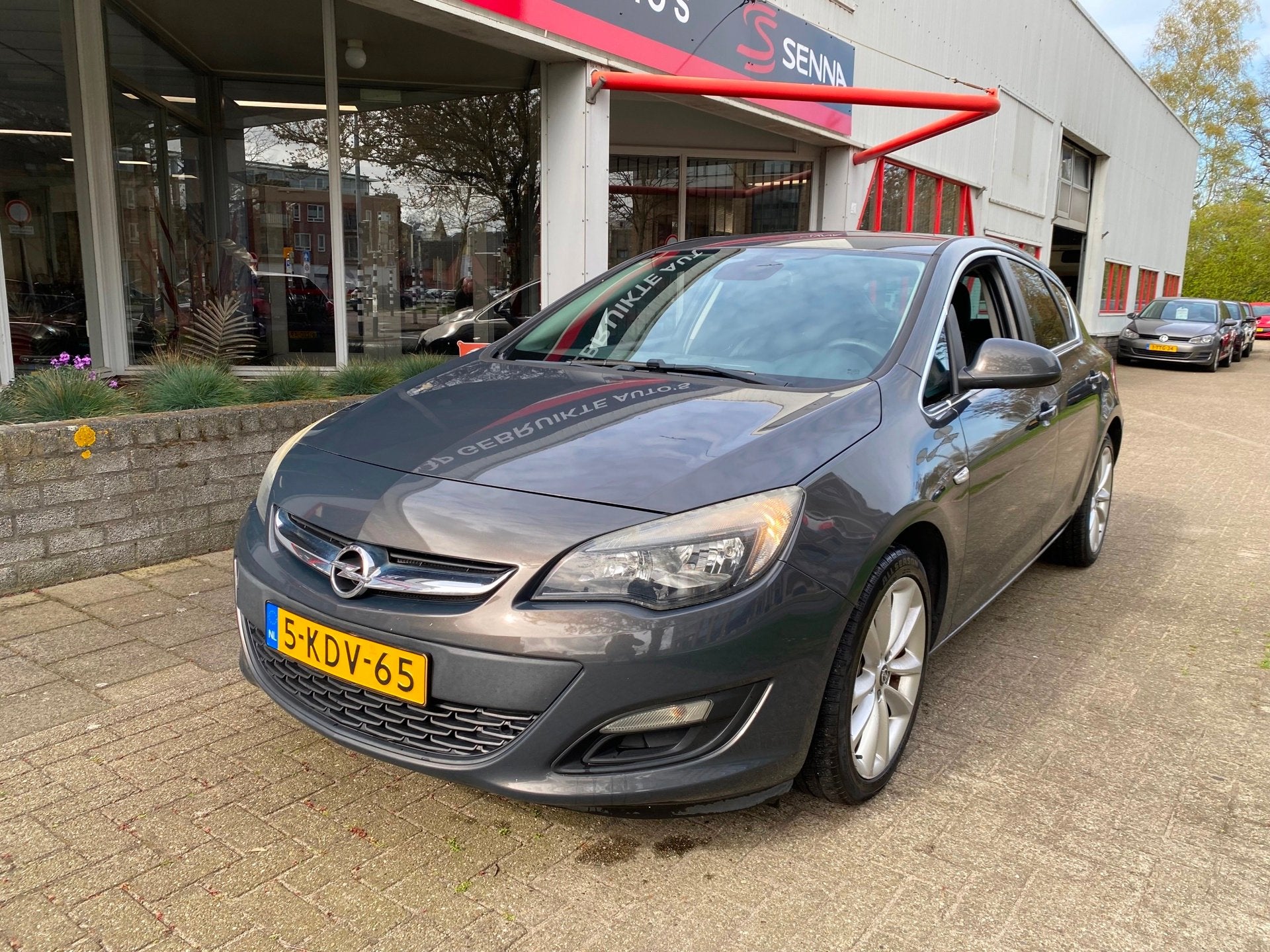 Opel Astra 1.4 Edition - 18 inch - Airco - 2013 - Inr Mog !, Auto's, Voorwielaandrijving, Euro 5, 101 pk, Gebruikt